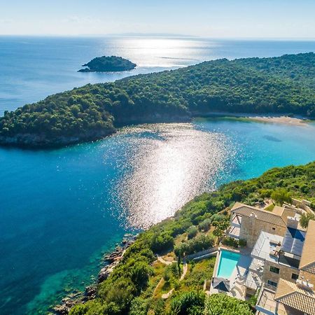 Myzen Villa Asana & Villa Kenshya Сивота Экстерьер фото