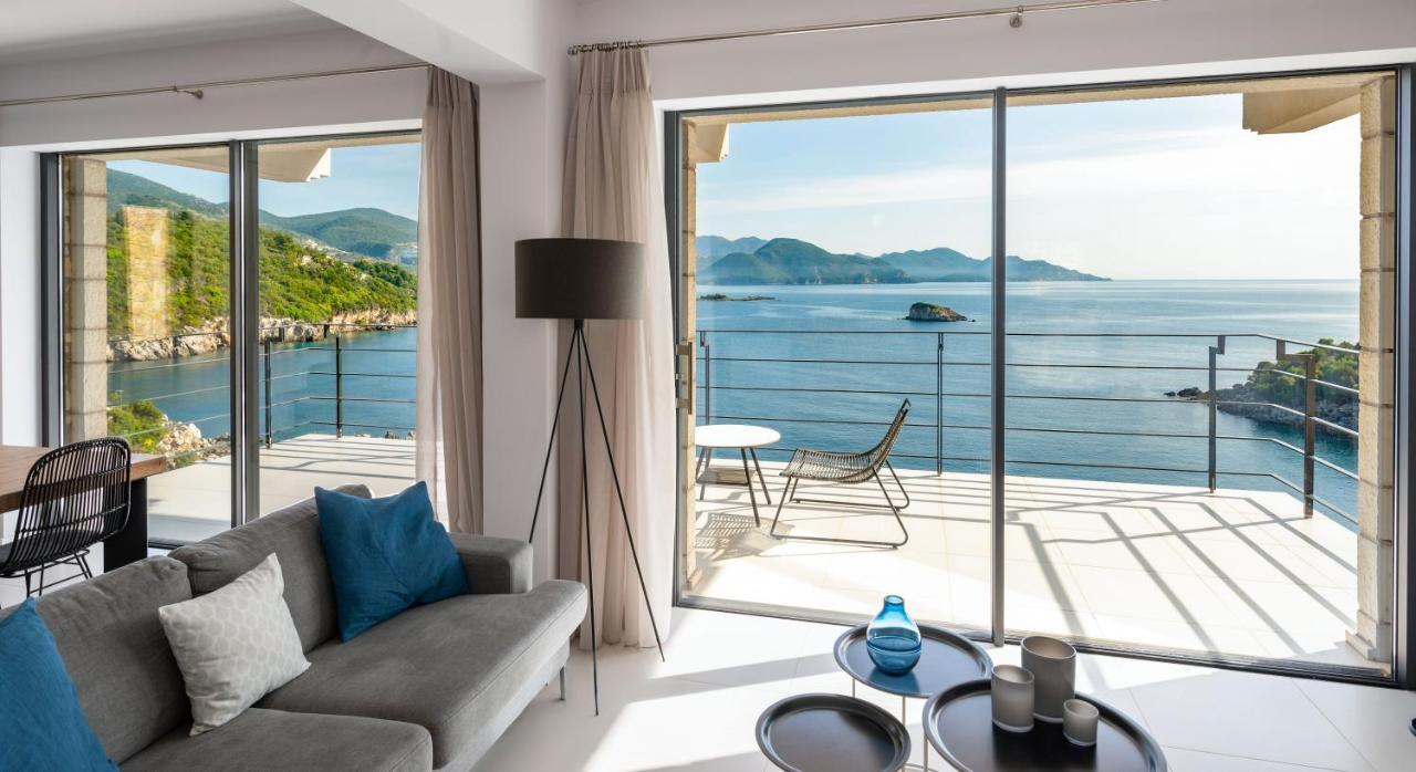Myzen Villa Asana & Villa Kenshya Сивота Экстерьер фото